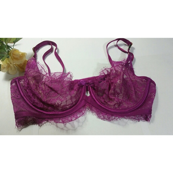 New VS Bra Size 32D Purple Unlined $22 - Picture 2 of 6
